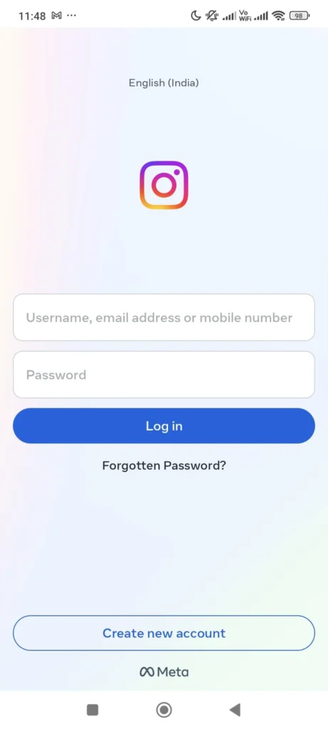 How to recover a hacked Instagram account IOS or Android : Click Forgot Password